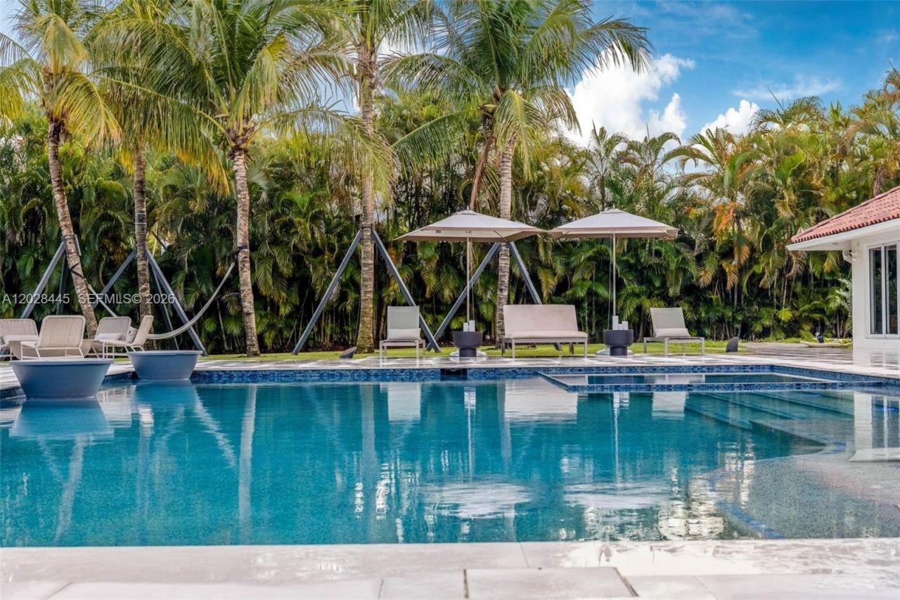 8251 Old Cutler Rd , Coral Gables, FL 33143 Photo