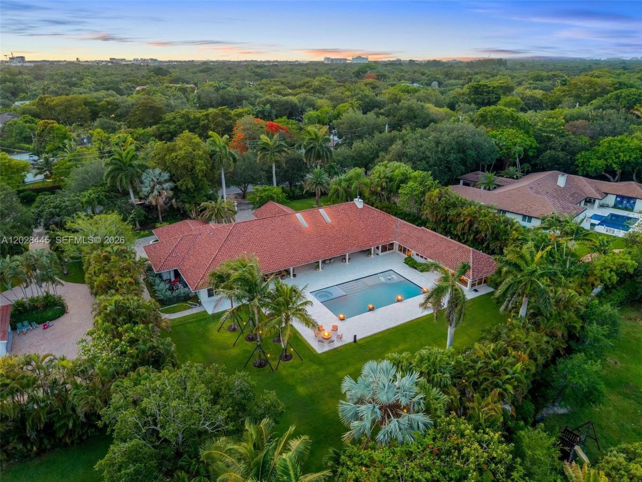 8251 Old Cutler Rd , Coral Gables, FL 33143 Photo