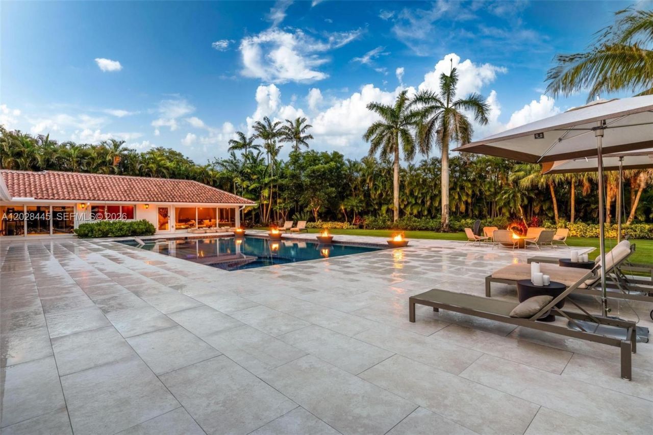 8251 Old Cutler Rd , Coral Gables, FL 33143 Photo