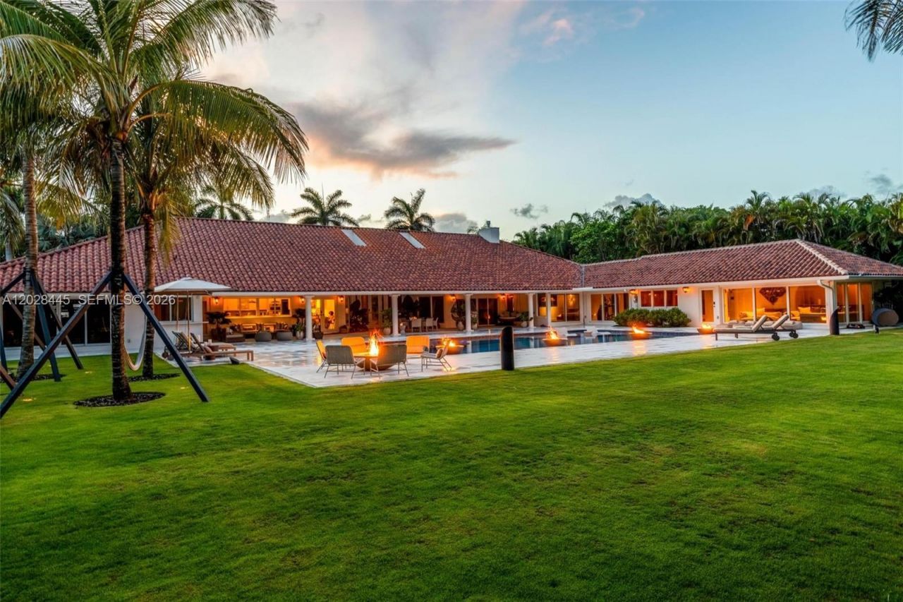 8251 Old Cutler Rd , Coral Gables, FL 33143 Photo