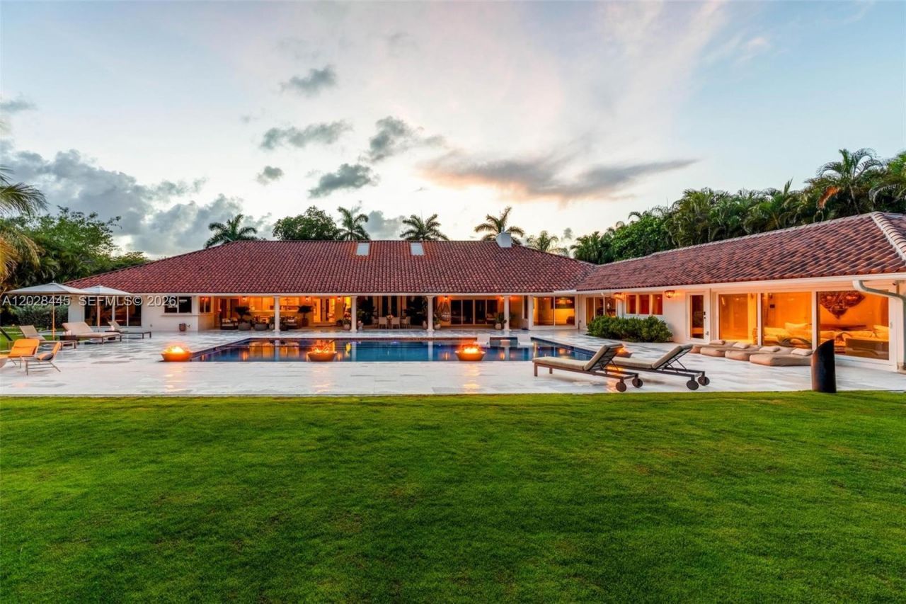 8251 Old Cutler Rd , Coral Gables, FL 33143 Photo