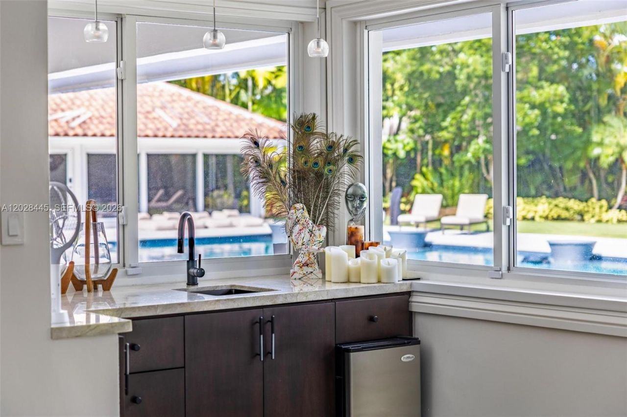 8251 Old Cutler Rd , Coral Gables, FL 33143 Photo
