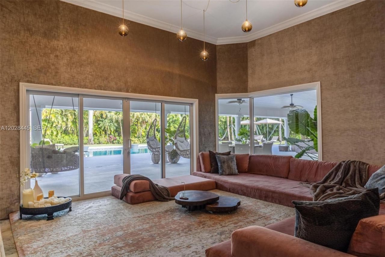 8251 Old Cutler Rd , Coral Gables, FL 33143 Photo