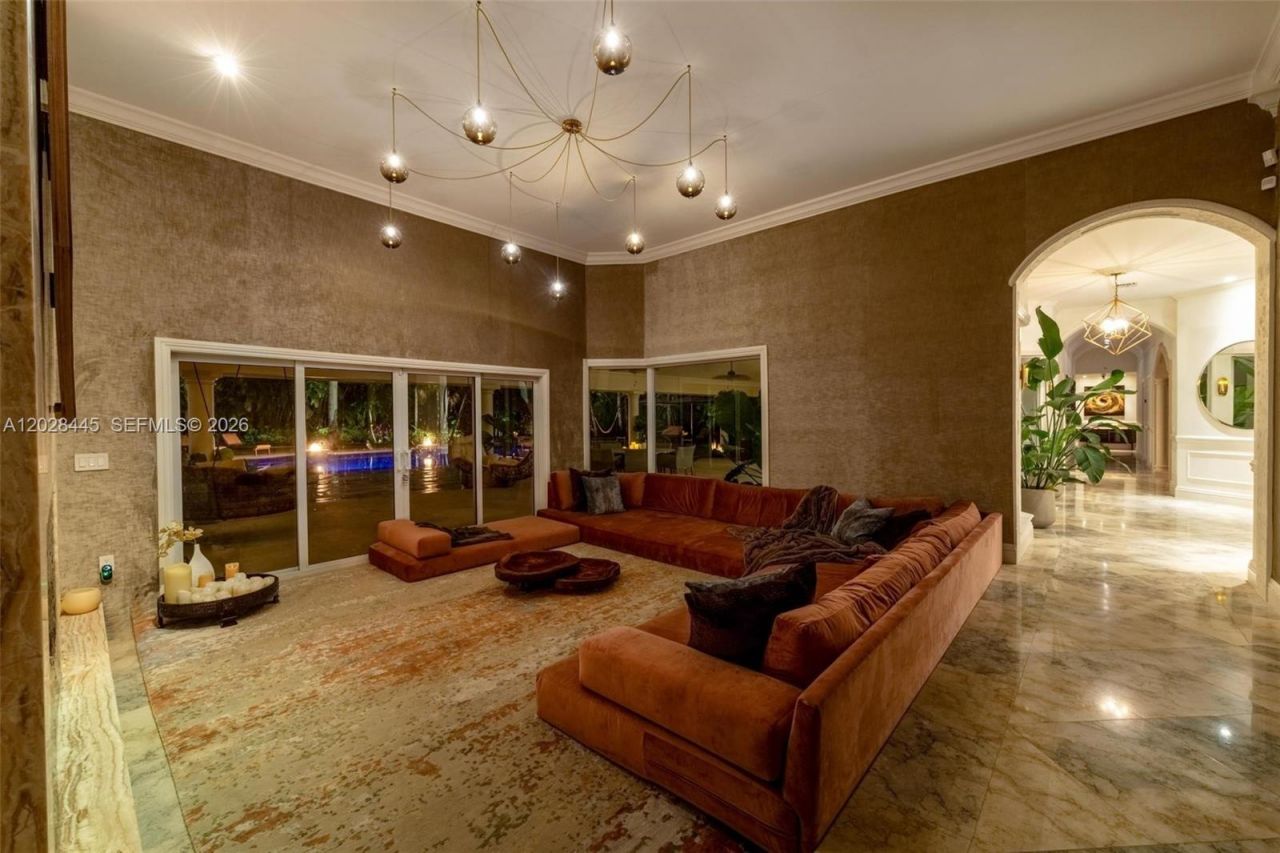 8251 Old Cutler Rd , Coral Gables, FL 33143 Photo