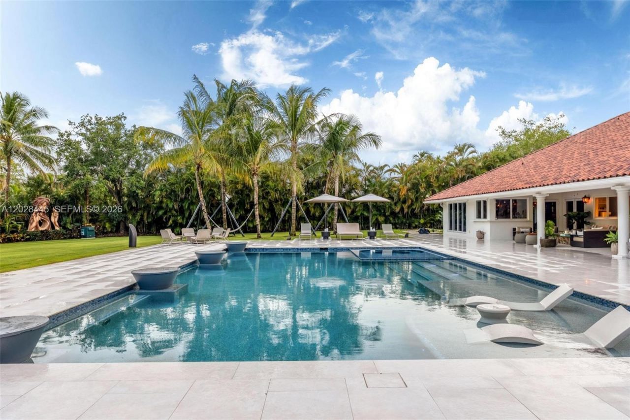 8251 Old Cutler Rd , Coral Gables, FL 33143 Photo