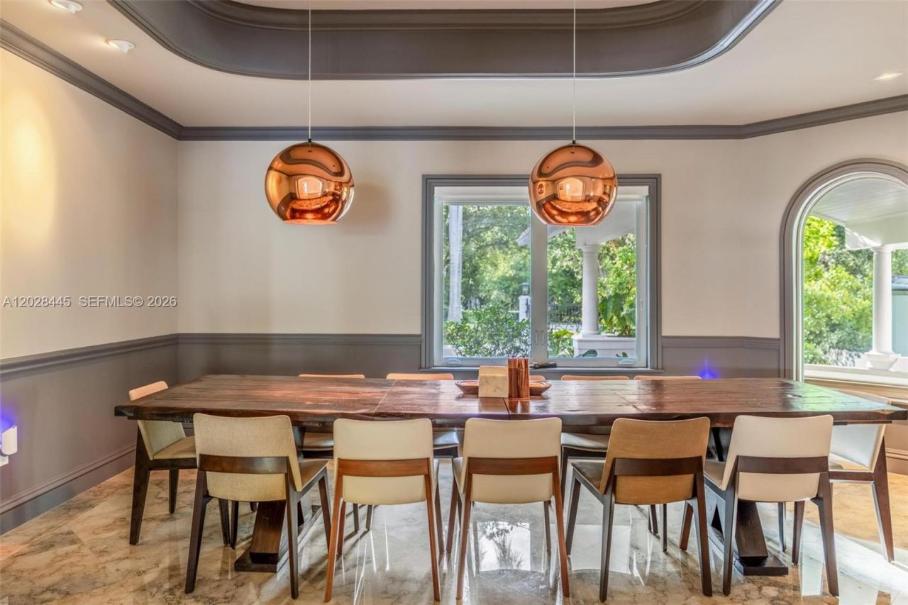 8251 Old Cutler Rd , Coral Gables, FL 33143 Photo