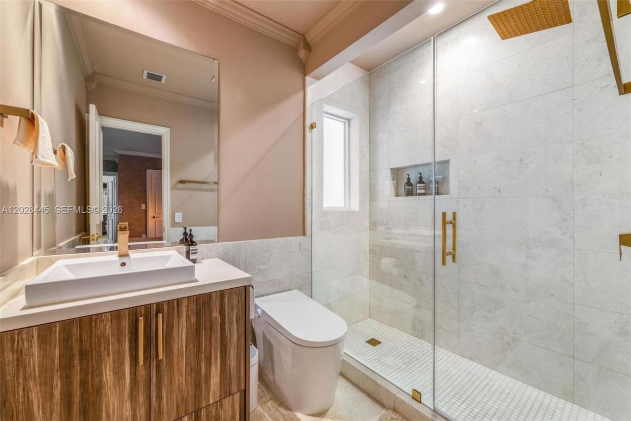 8251 Old Cutler Rd , Coral Gables, FL 33143 Photo