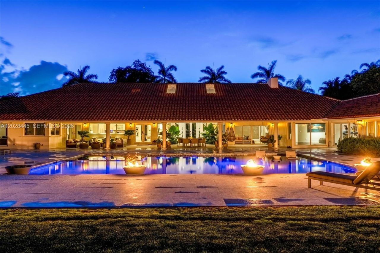 8251 Old Cutler Rd , Coral Gables, FL 33143 Photo
