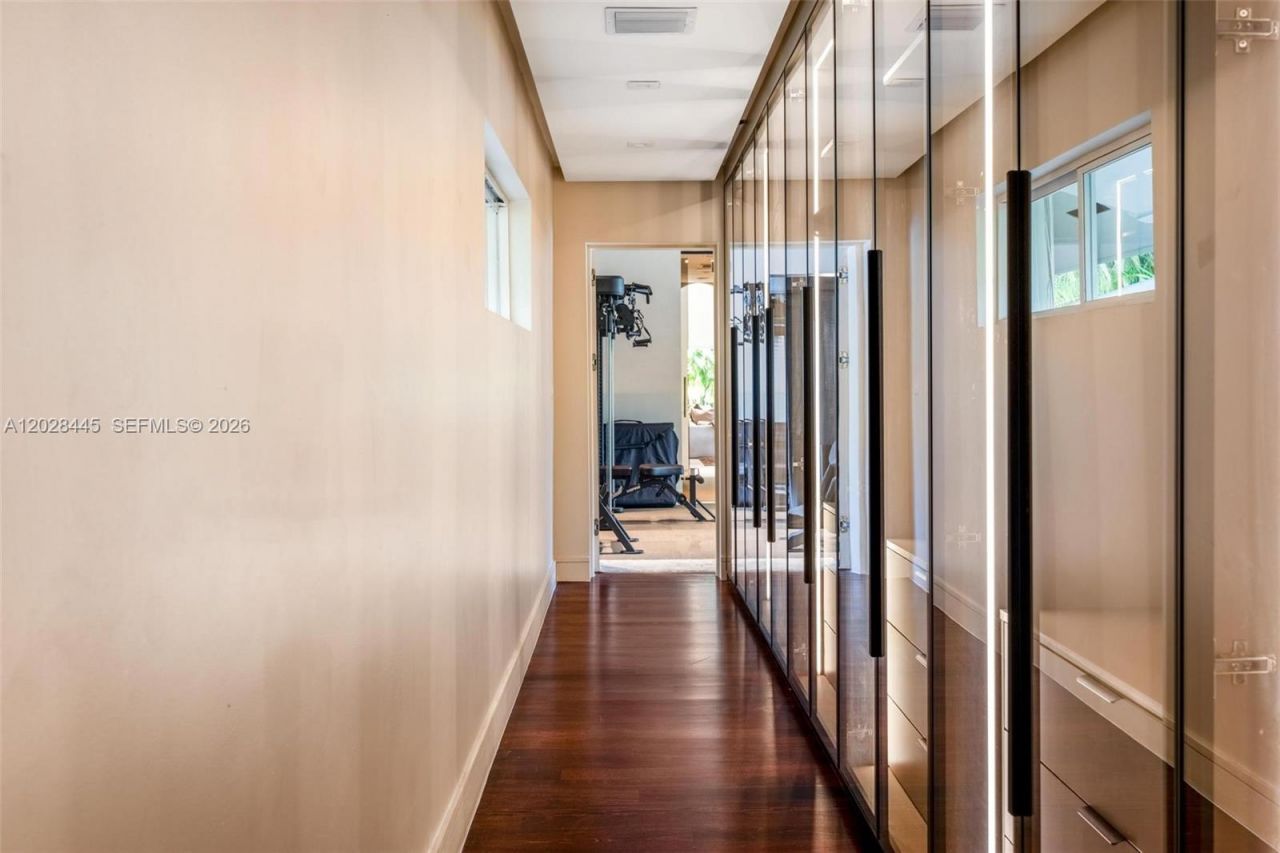 8251 Old Cutler Rd , Coral Gables, FL 33143 Photo