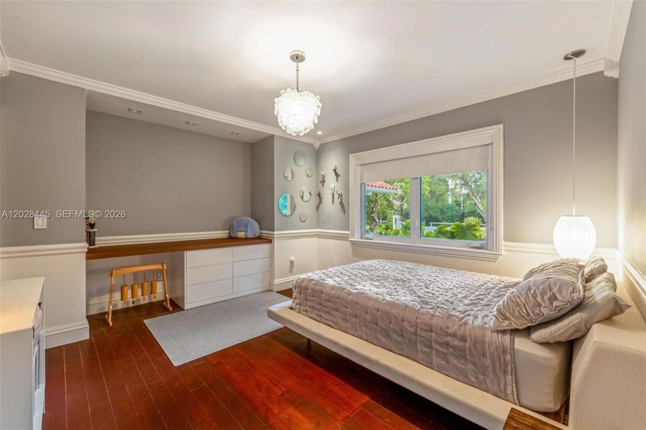 8251 Old Cutler Rd , Coral Gables, FL 33143 Photo