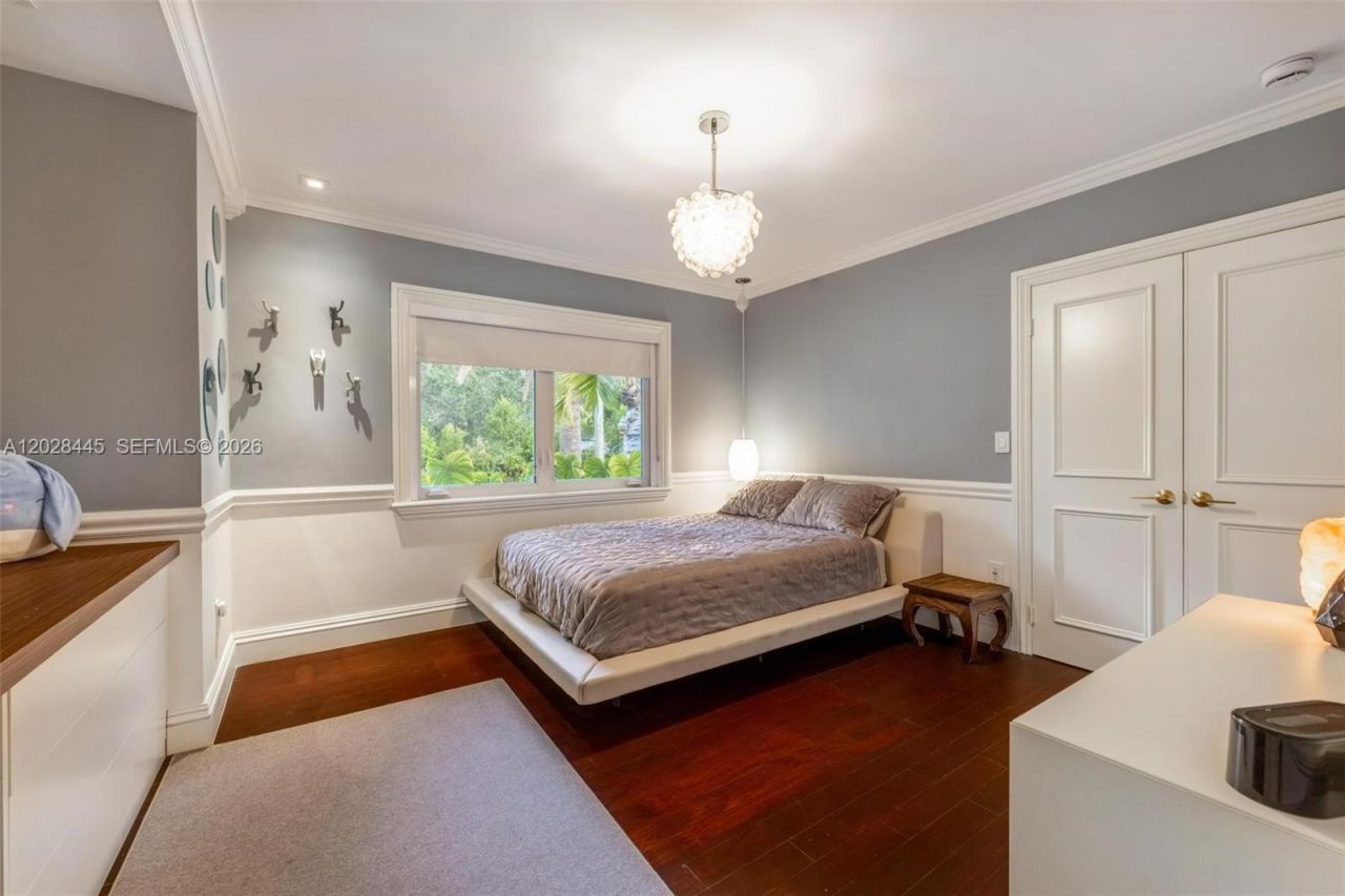 8251 Old Cutler Rd , Coral Gables, FL 33143 Photo