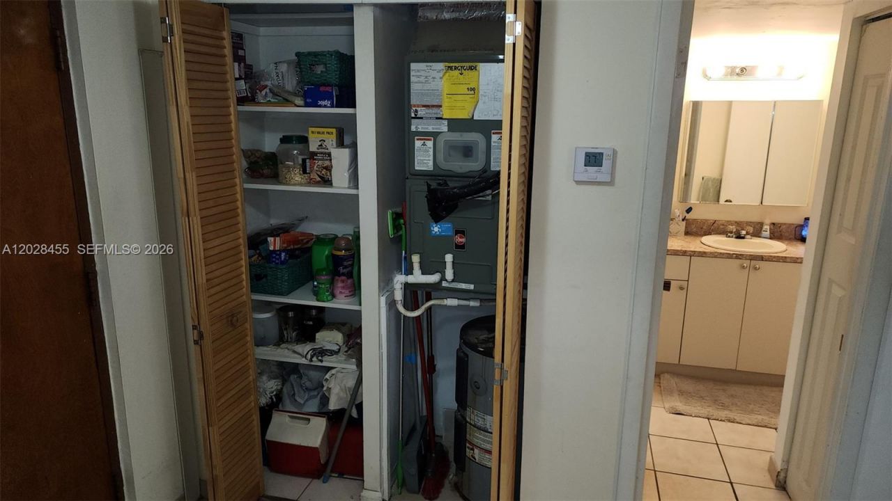 9000 SW 24th St, Unit 21C, Miami, FL 33165 Photo