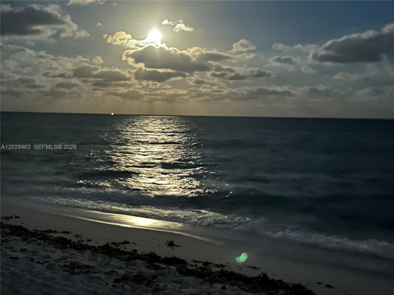 2555 Collins Ave , Unit 403, Miami Beach, FL 33140 Photo