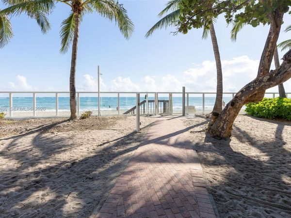 3001 S Ocean Dr , Unit 227, Hollywood, FL 33019