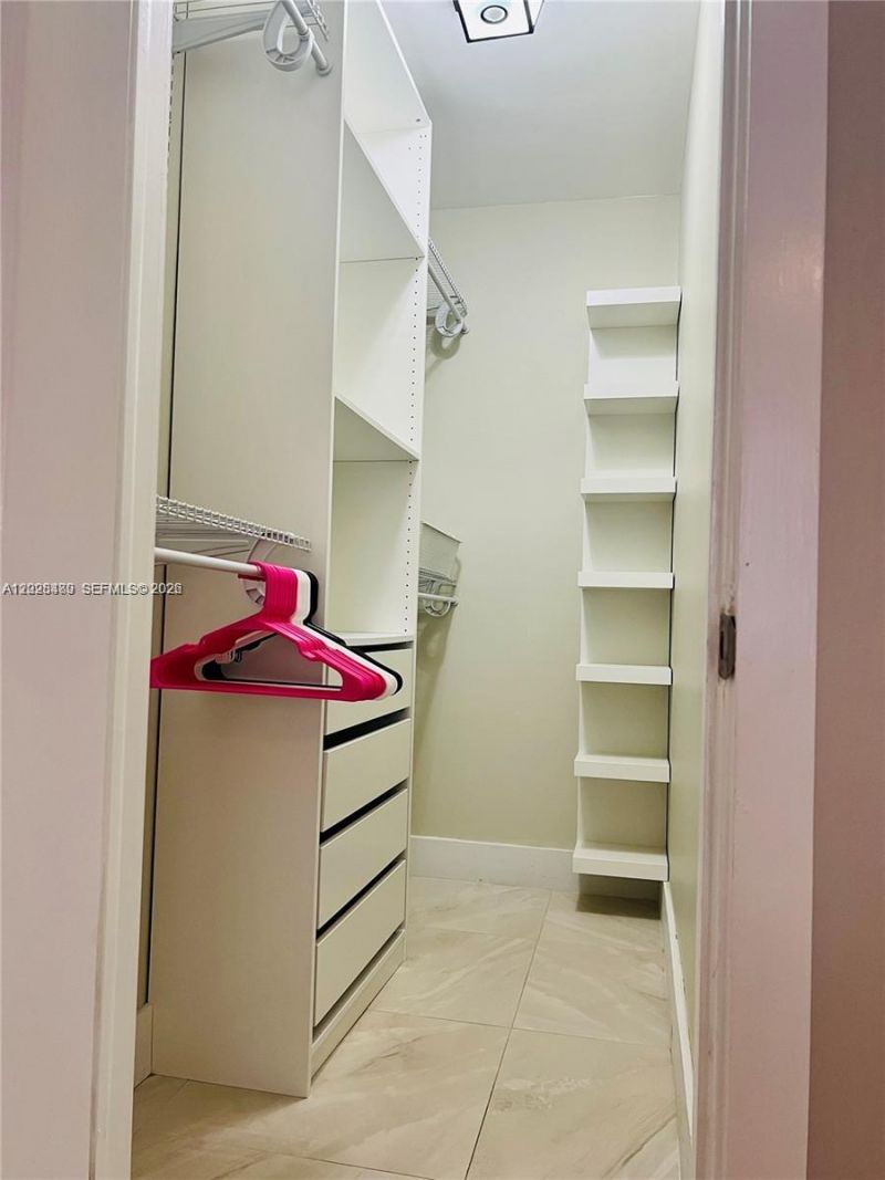 125 SE 4th Ave, Unit 2, Hallandale Beach, FL 33009 Photo