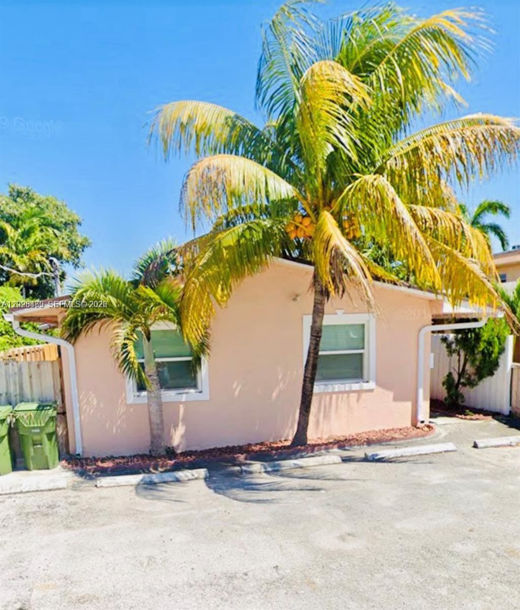 125 SE 4th Ave, Unit 2, Hallandale Beach, FL 33009 Photo