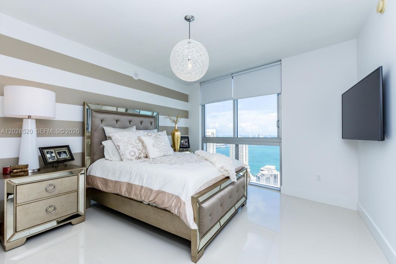 495 Brickell Ave , Unit 4901, Miami, FL 33131 Photo
