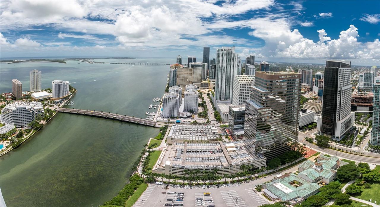495 Brickell Ave , Unit 4901, Miami, FL 33131 Photo