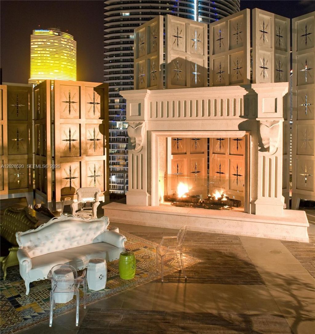 495 Brickell Ave , Unit 4901, Miami, FL 33131 Photo