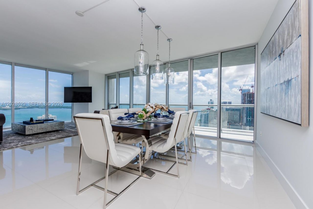 495 Brickell Ave , Unit 4901, Miami, FL 33131 Photo