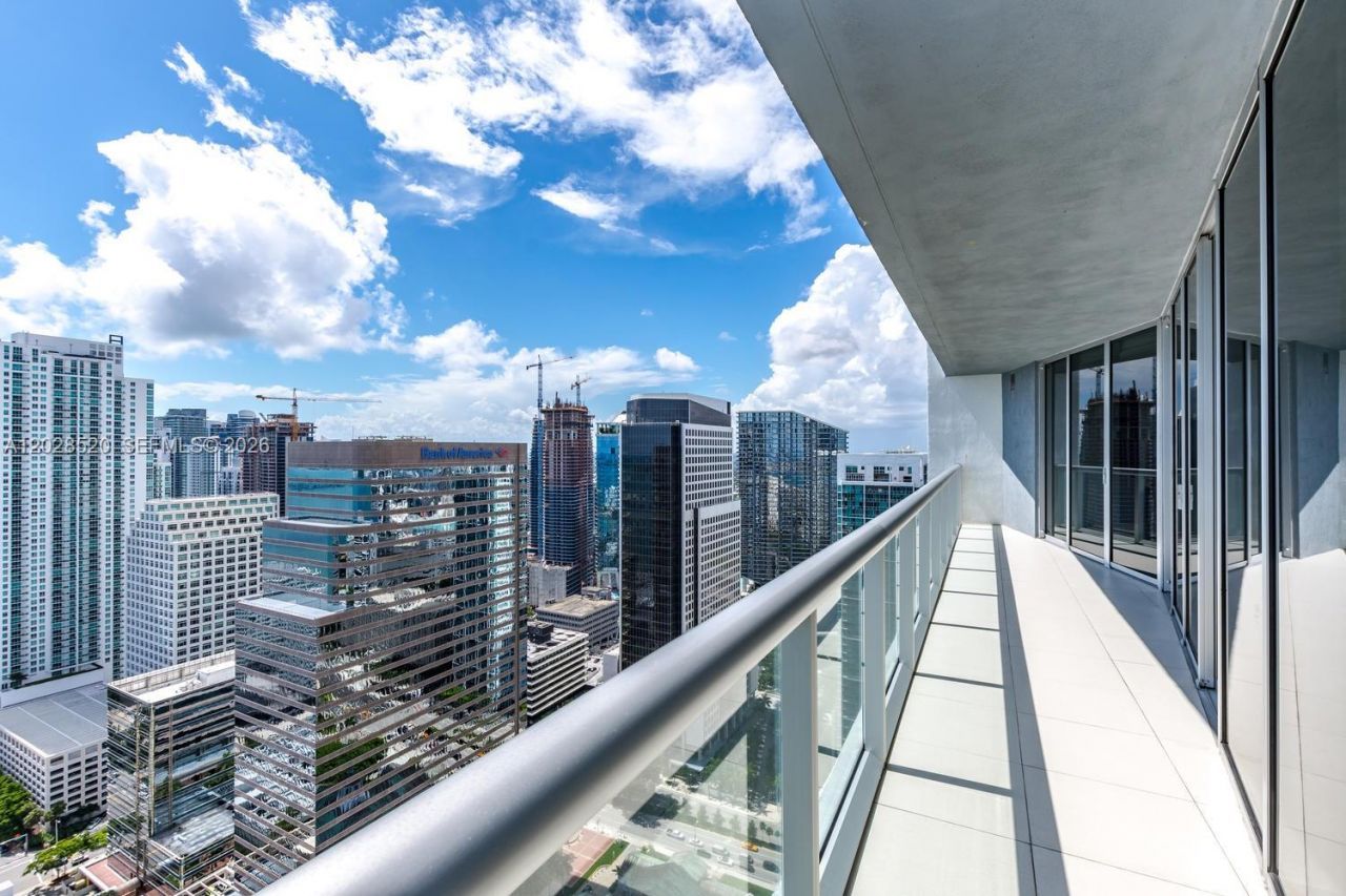 495 Brickell Ave , Unit 4901, Miami, FL 33131 Photo