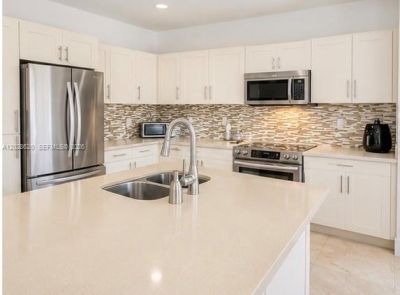10555 NW 69th Ter , Doral, FL 33178 Photo