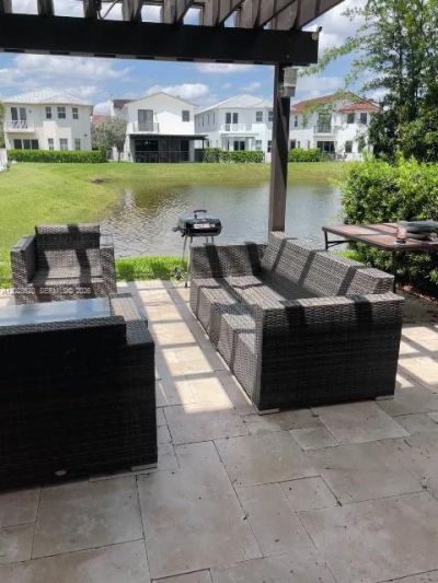 10555 NW 69th Ter, Doral, FL 33178 Photo