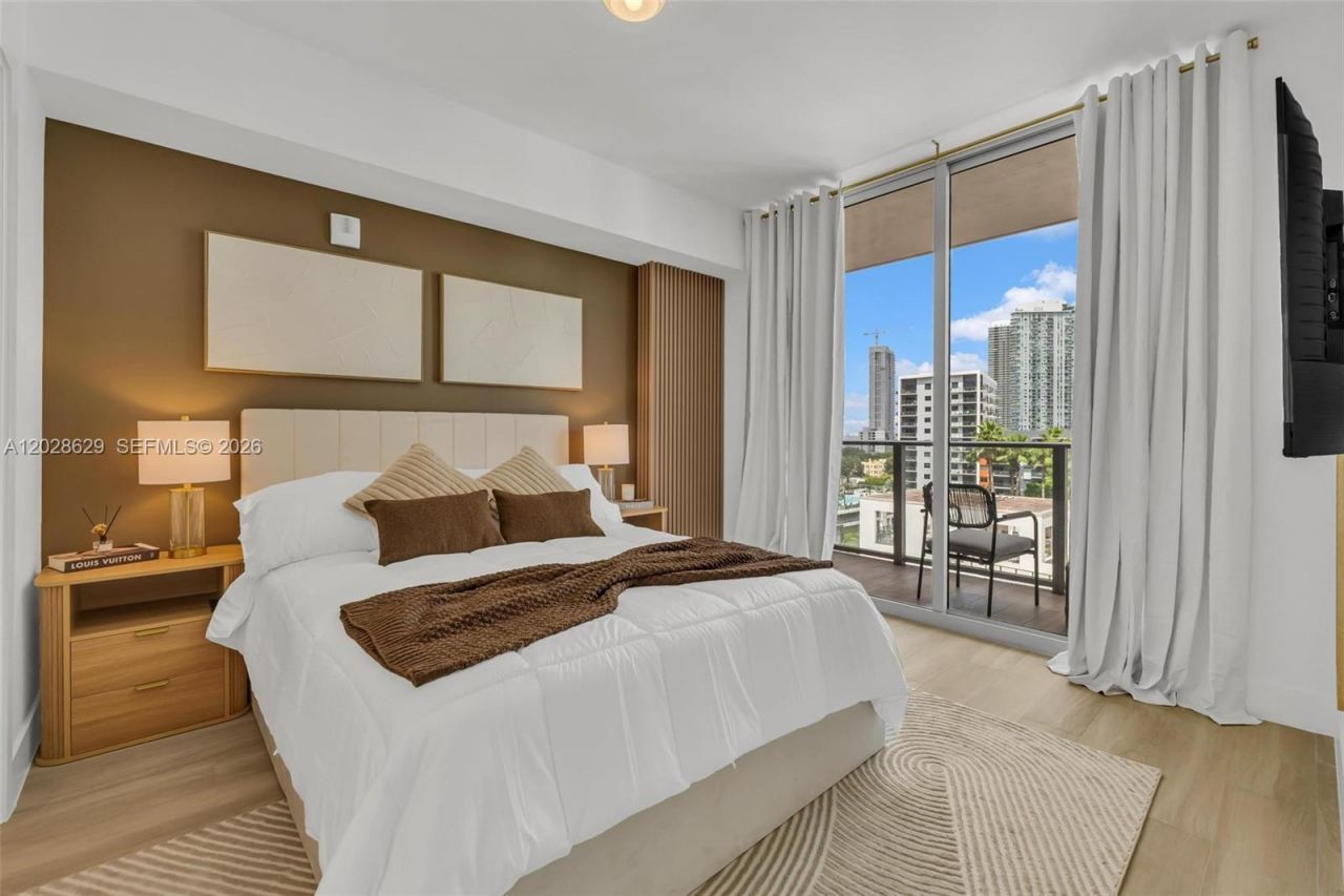 90 32nd St , Unit 909, Miami, FL 33127 Photo