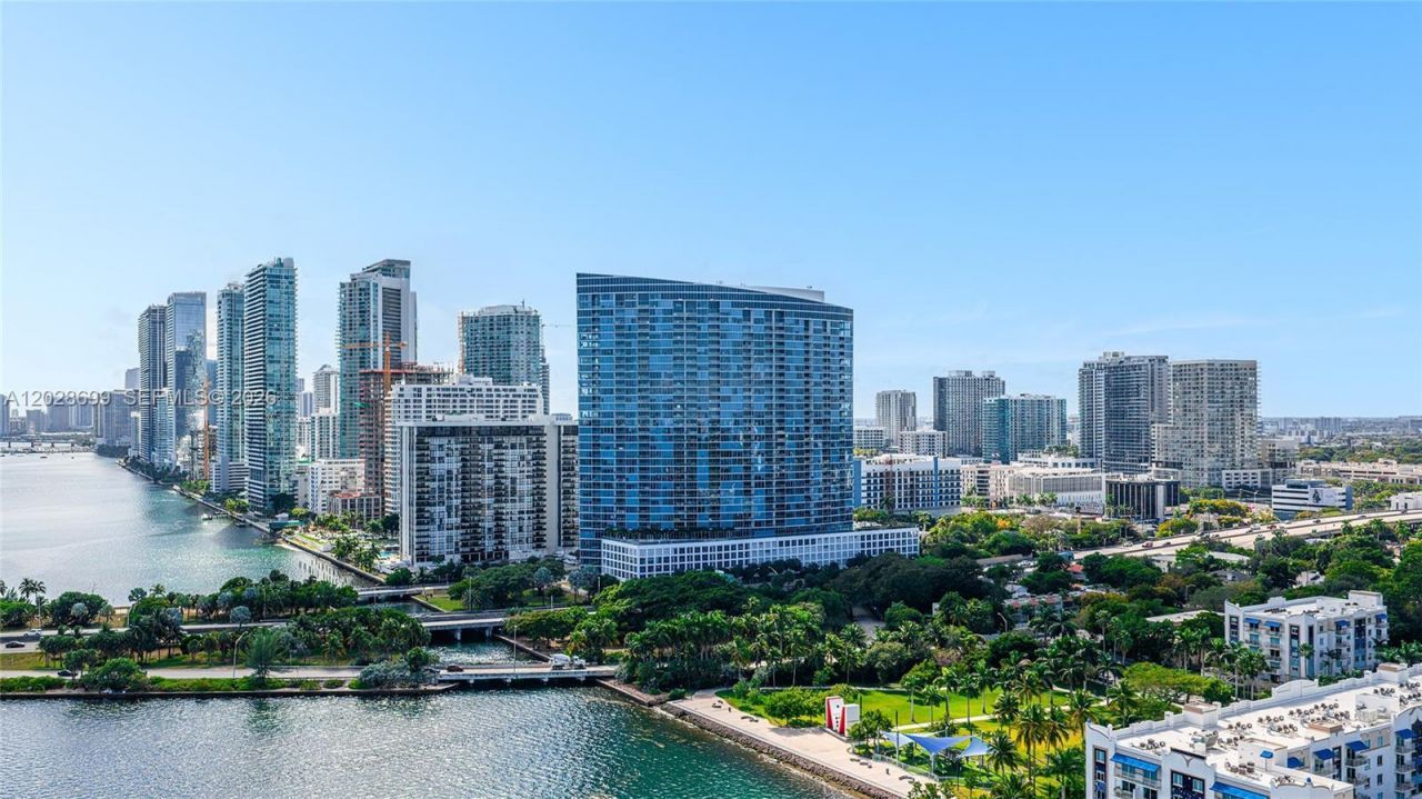 601 NE 36th St , Unit 1101, Miami, FL 33137 Photo