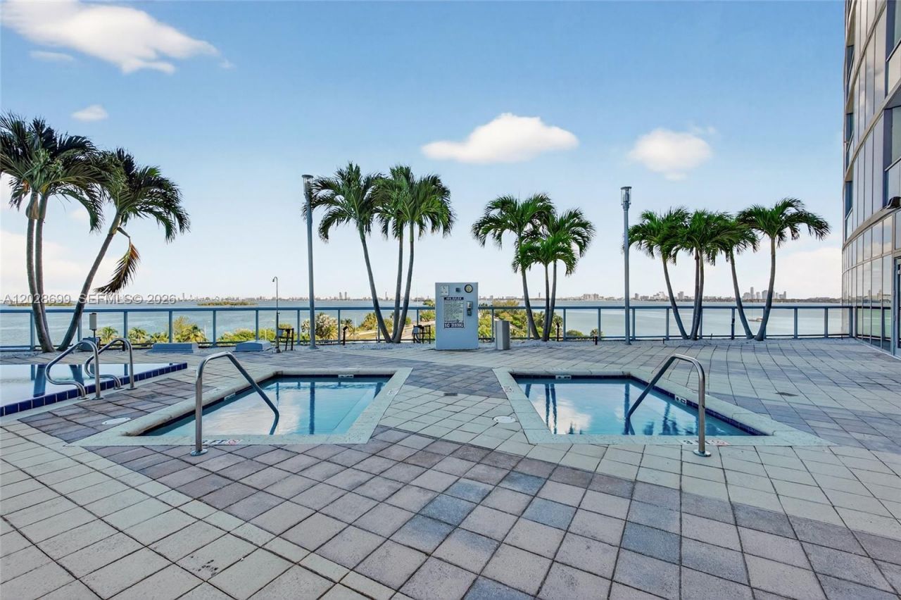 601 NE 36th St , Unit 1101, Miami, FL 33137 Photo