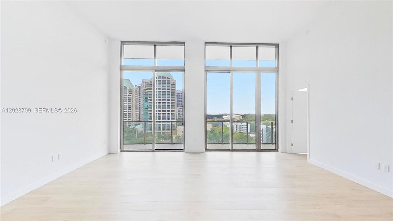 2678 Tigertail , Unit 813, Coconut Grove, FL 33133 Photo
