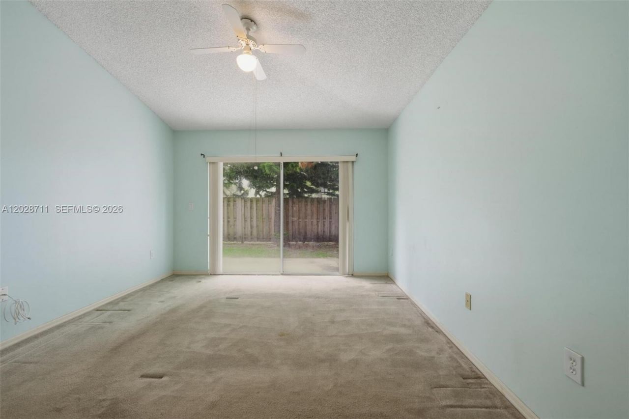 7950 NW 24th St, Margate, FL 33063 Photo
