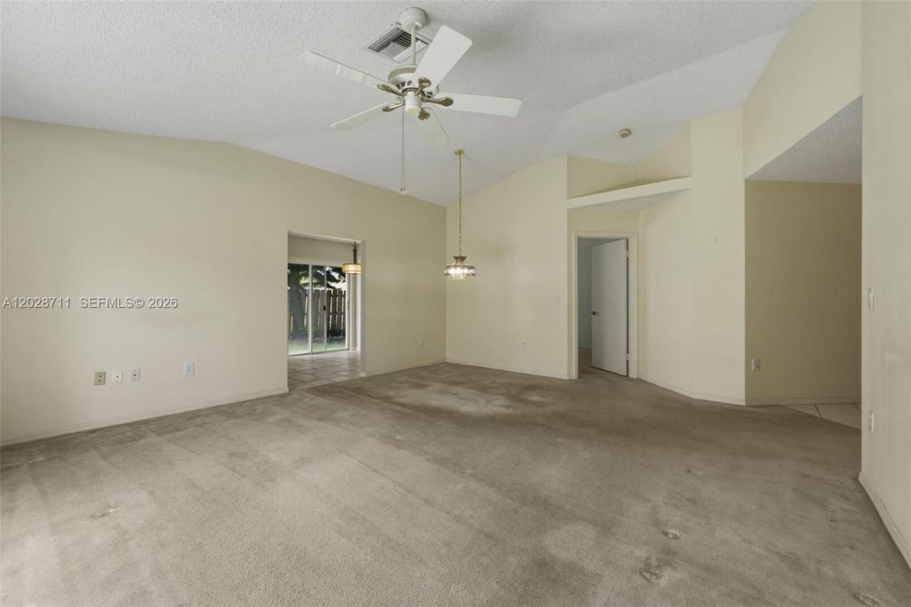 7950 NW 24th St, Margate, FL 33063 Photo