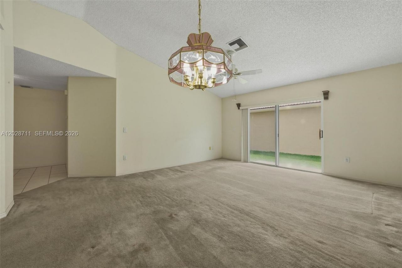 7950 NW 24th St, Margate, FL 33063 Photo