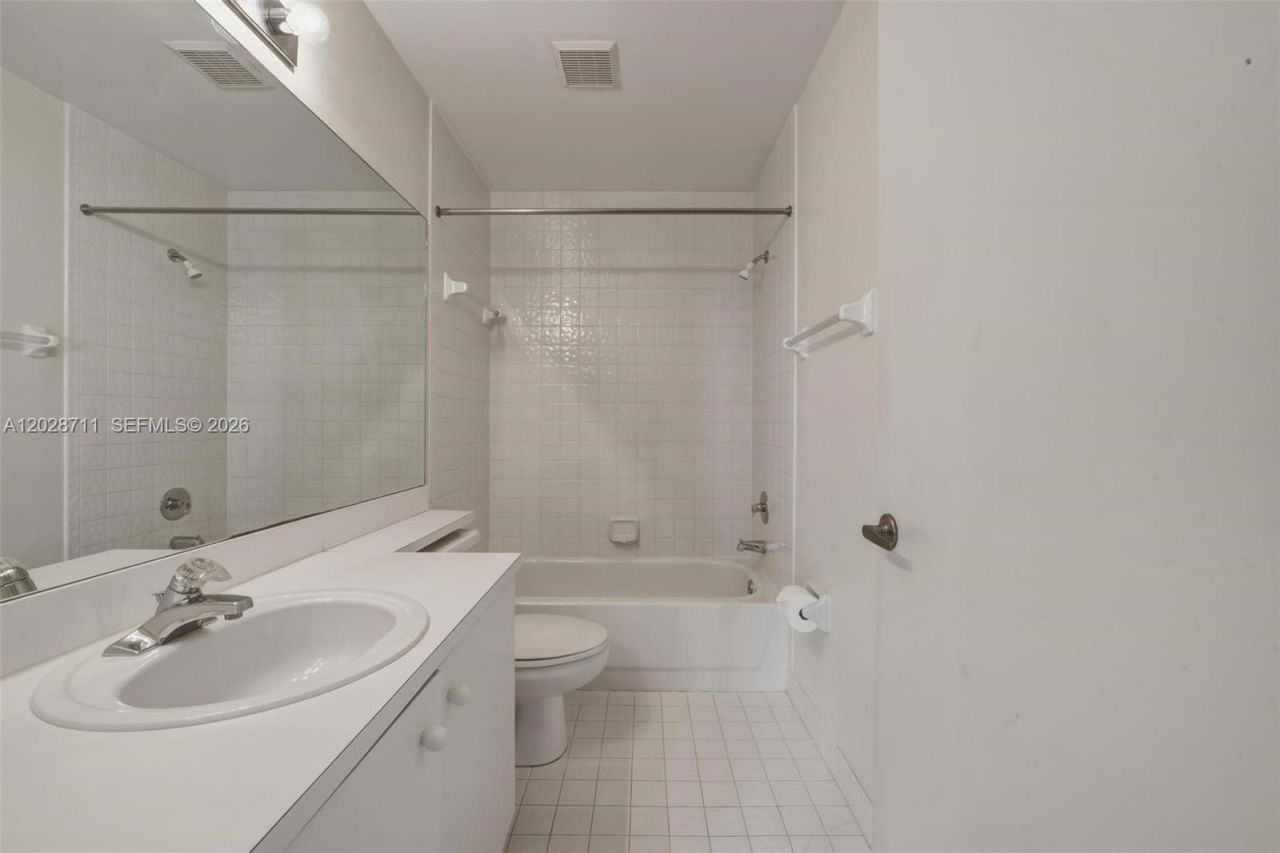 7950 NW 24th St, Margate, FL 33063 Photo
