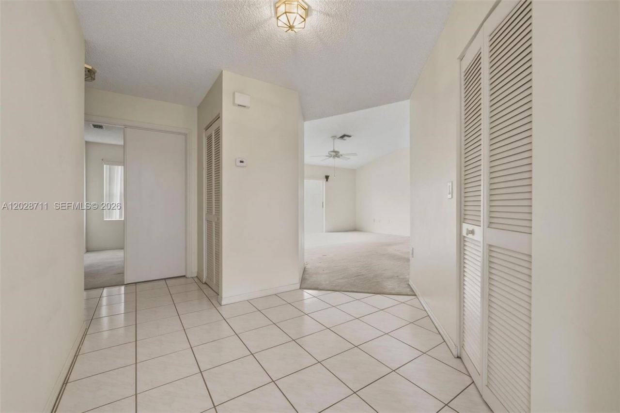 7950 NW 24th St, Margate, FL 33063 Photo