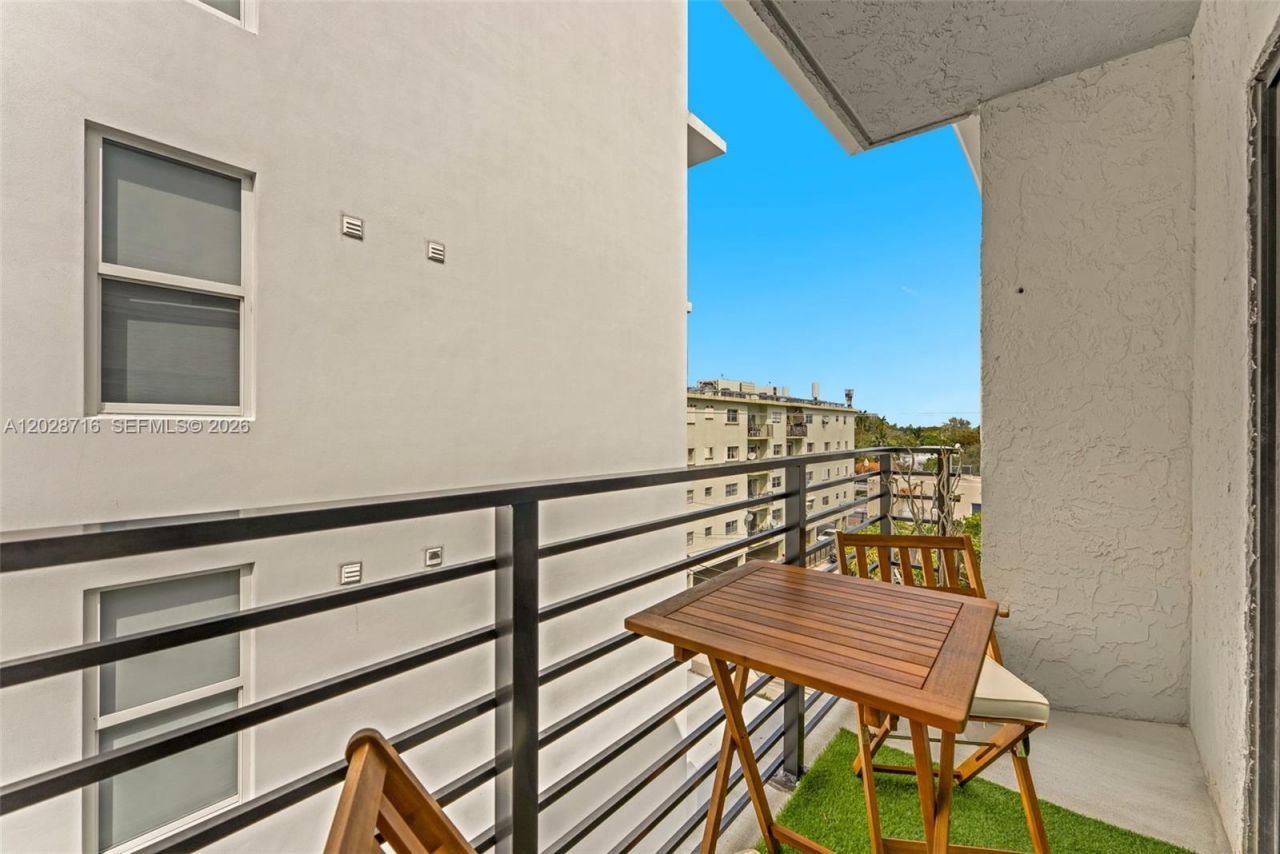 1225 West Ave , Unit 503, Miami Beach, FL 33139 Photo