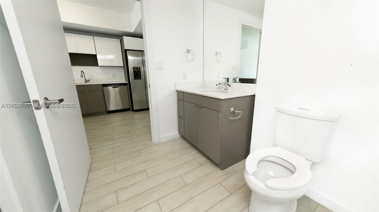 321 NE 26th St , Unit 616, Miami, FL 33137 Photo