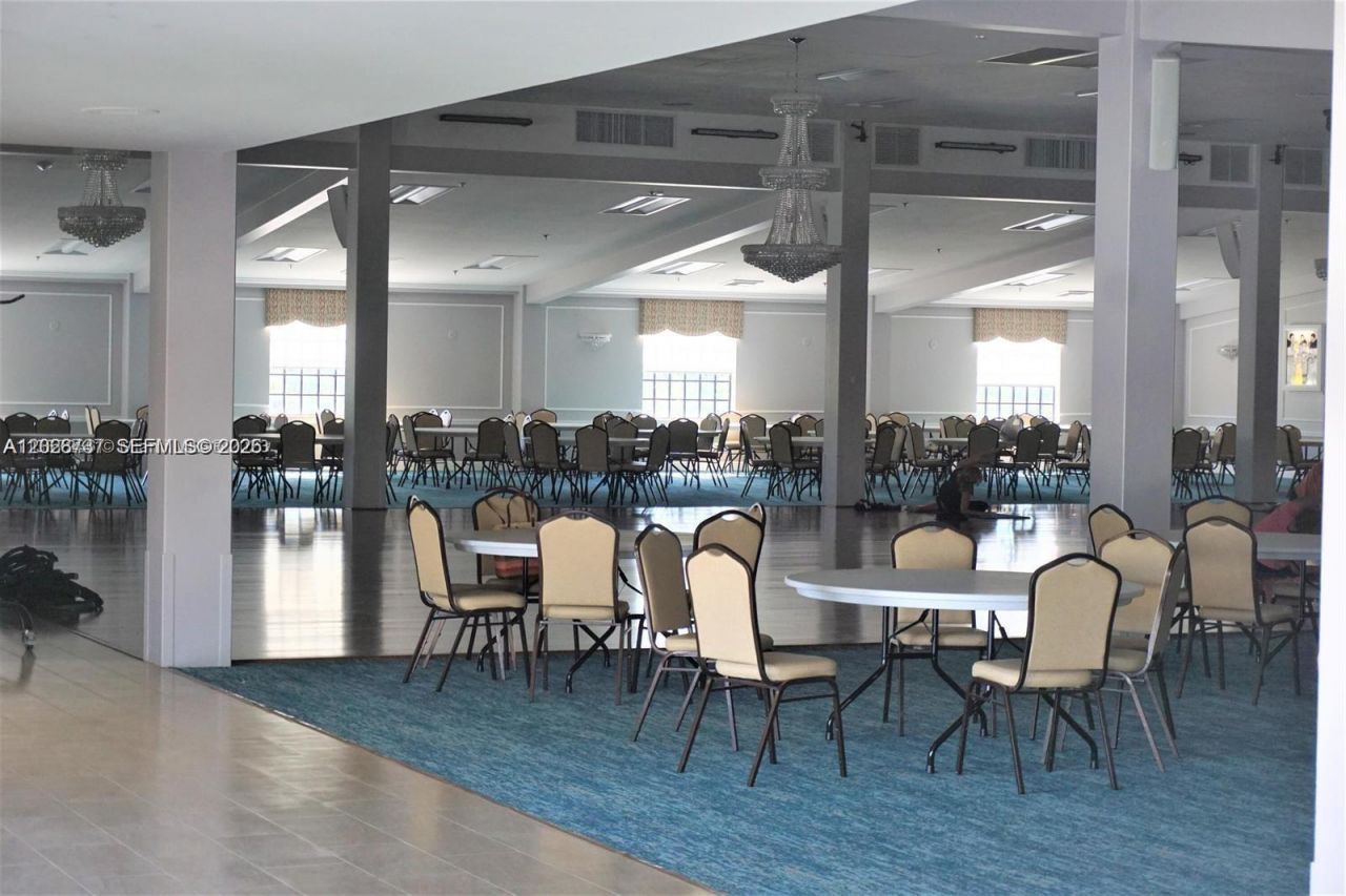 4123 Cambridge F , Unit 4123, Deerfield Beach, FL 33442 Photo
