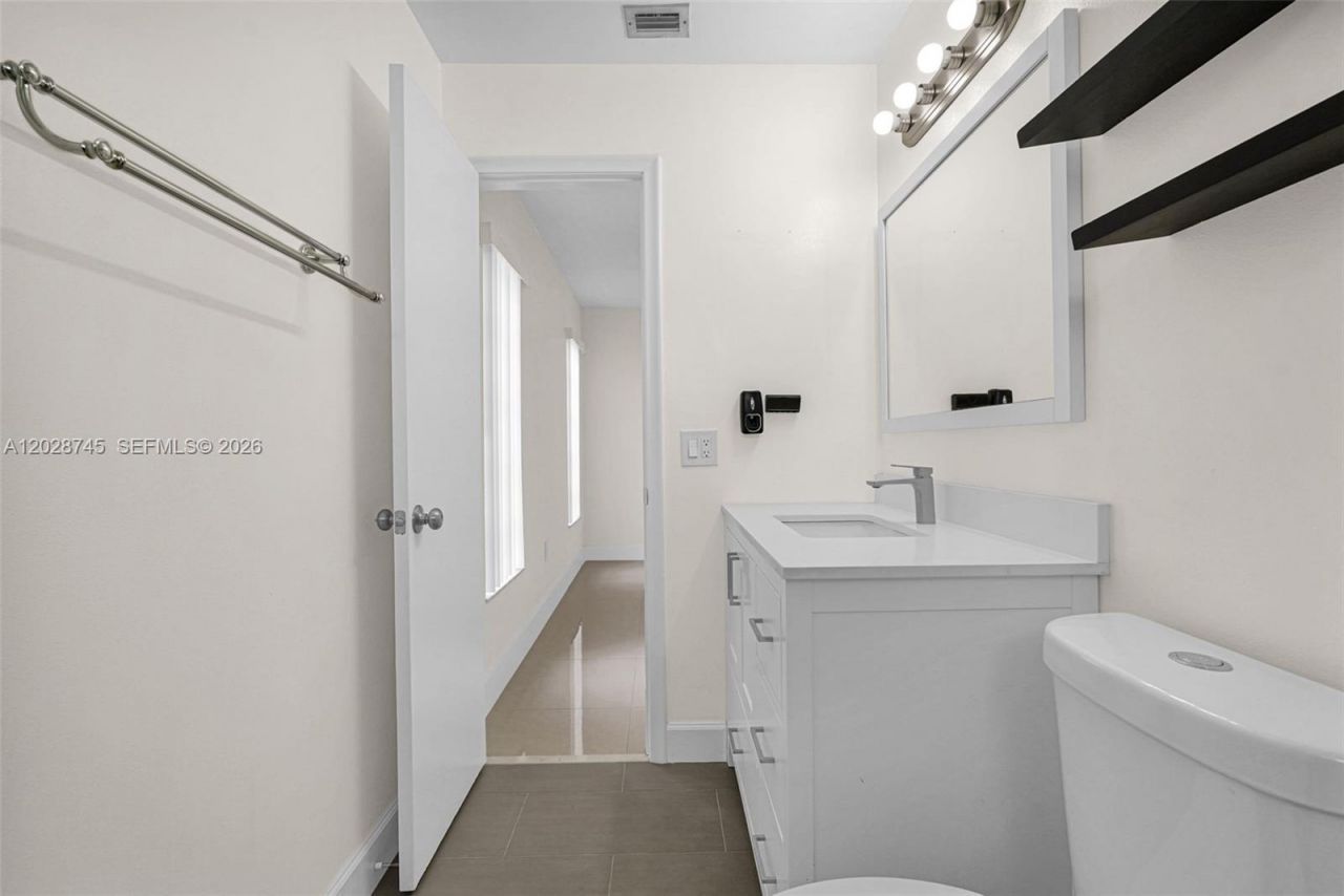13546 SW 63rd Lane , Unit H-W, Miami, FL 33183 Photo