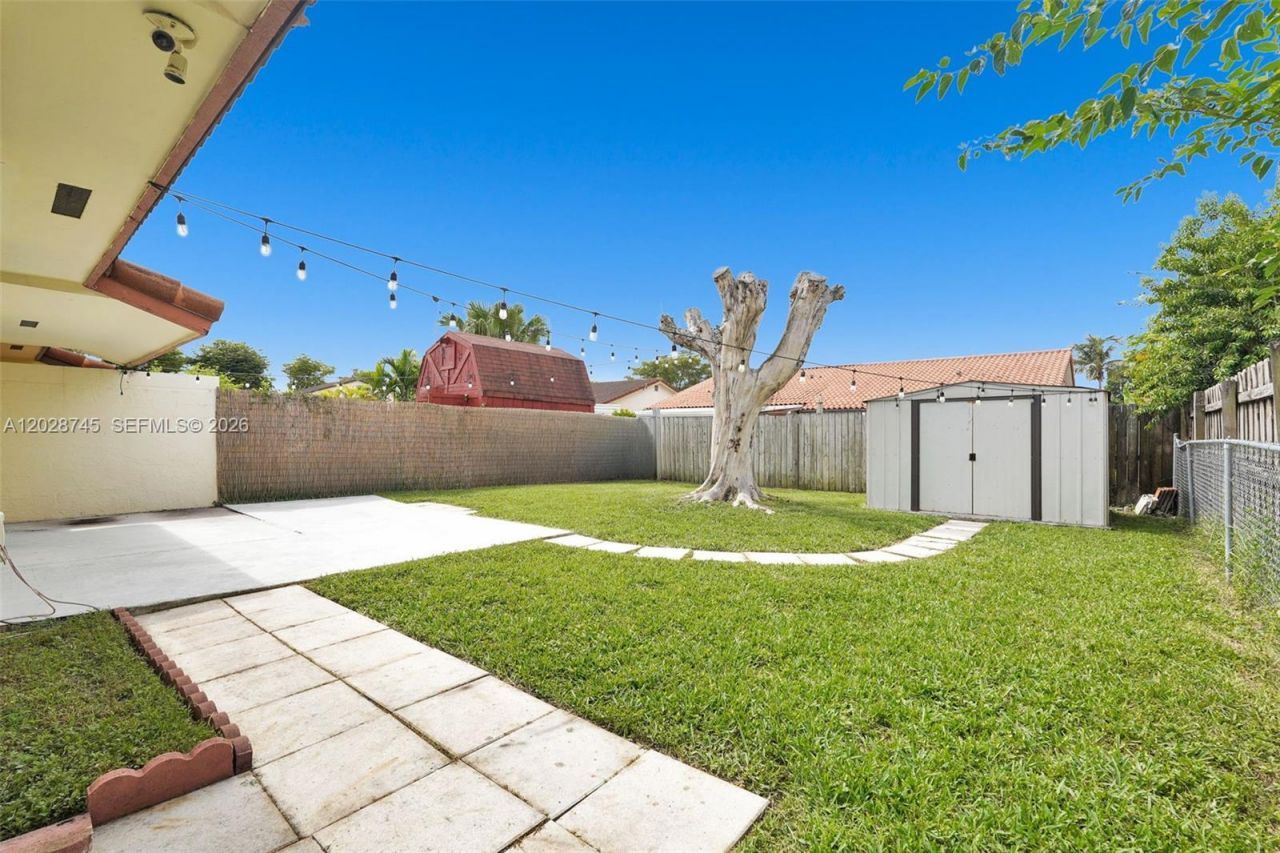 13546 SW 63rd Lane , Unit H-W, Miami, FL 33183 Photo