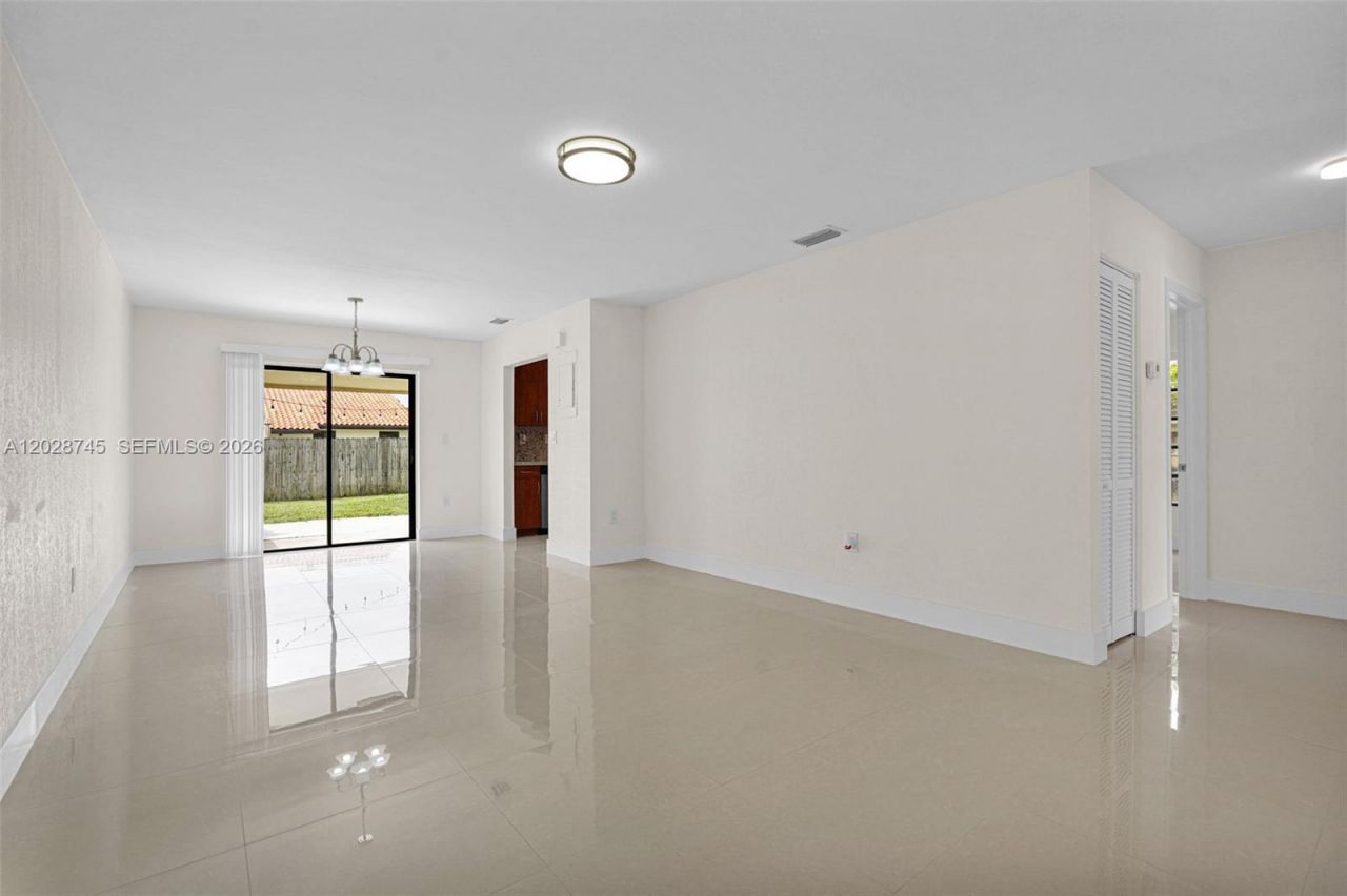 13546 SW 63rd Lane , Unit H-W, Miami, FL 33183 Photo