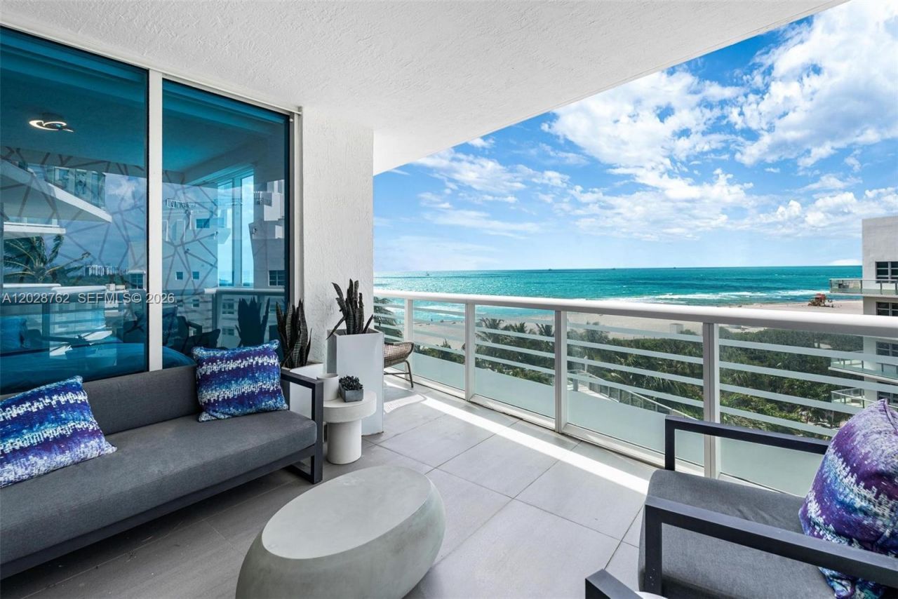 3801 Collins Ave , Unit 703, Miami Beach, FL 33140 Photo