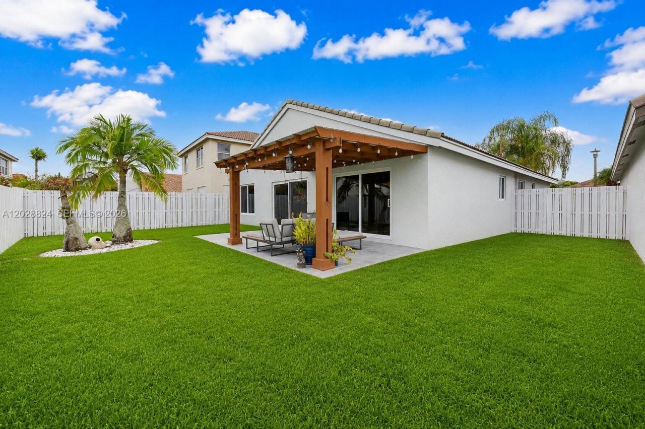17485 SW 29th St, Miramar, FL 33029 Photo