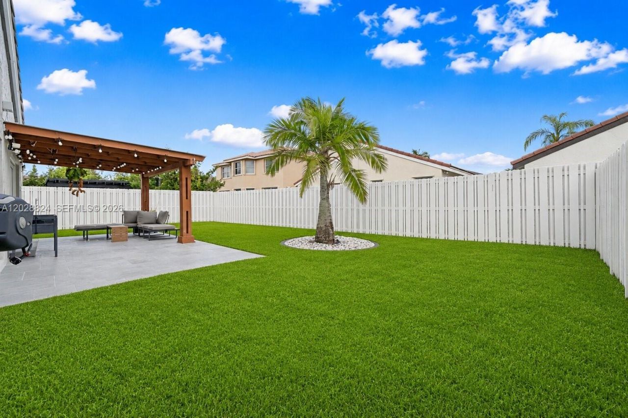17485 SW 29th St, Miramar, FL 33029 Photo