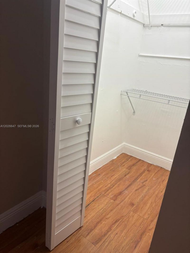6675 W 4th Ave , Unit 408, Hialeah, FL 33012 Photo