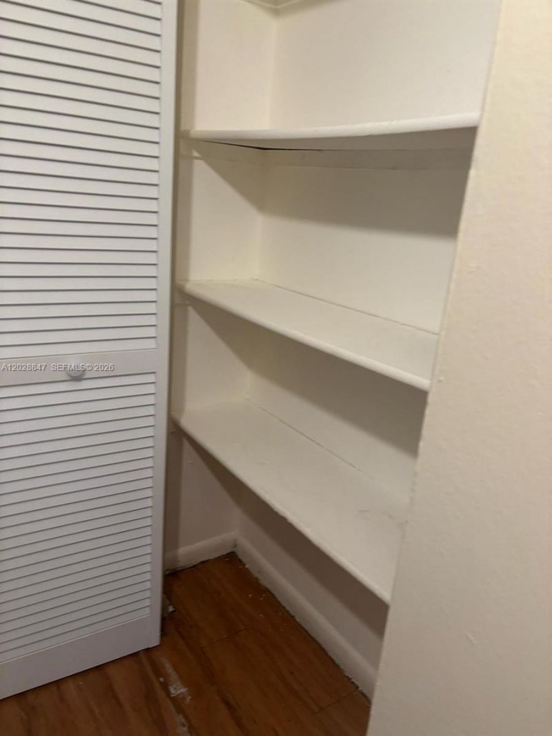 6675 W 4th Ave , Unit 408, Hialeah, FL 33012 Photo
