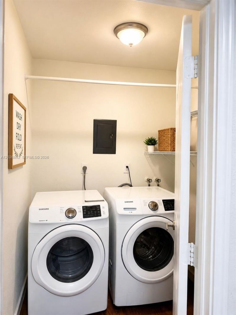 8873 Fontainebleau Blvd, Unit 205, Miami, FL 33172 Photo