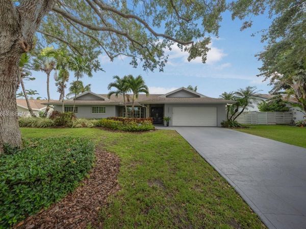 15351 SW 146th St , Miami, FL 33196