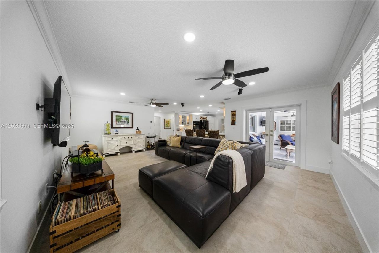 15351 SW 146th St , Miami, FL 33196 Photo